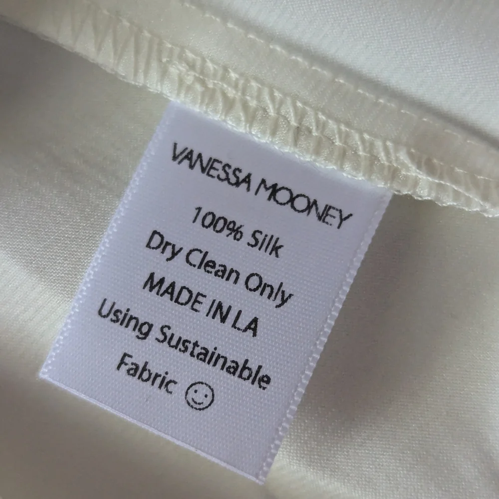 NWT Vanessa Mooney Jolene Dress in White Limited Edition - Picture 7 of 16